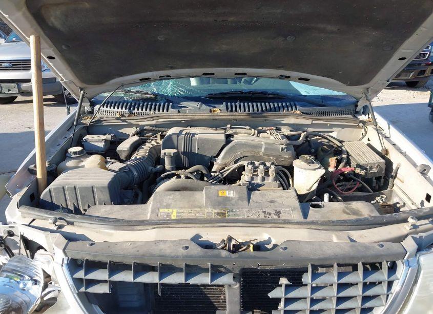 Photo 10 of 2002 Ford Explorer XLT (VIN 1FMZU73E82UA21875)