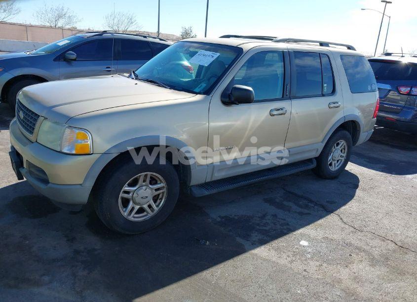 Photo 2 of 2002 Ford Explorer XLT (VIN 1FMZU73E82UC12731)