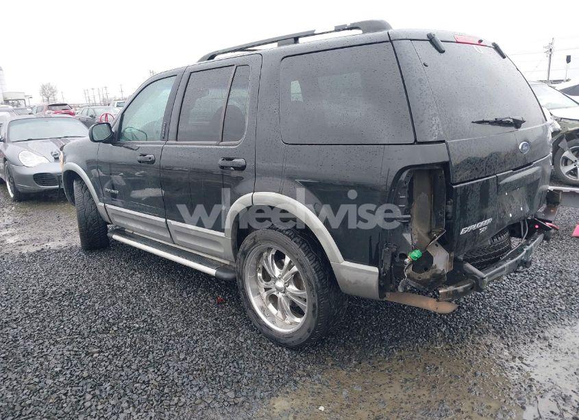 Photo 3 of 2002 Ford Explorer XLT (VIN 1FMZU73E82ZA59304)