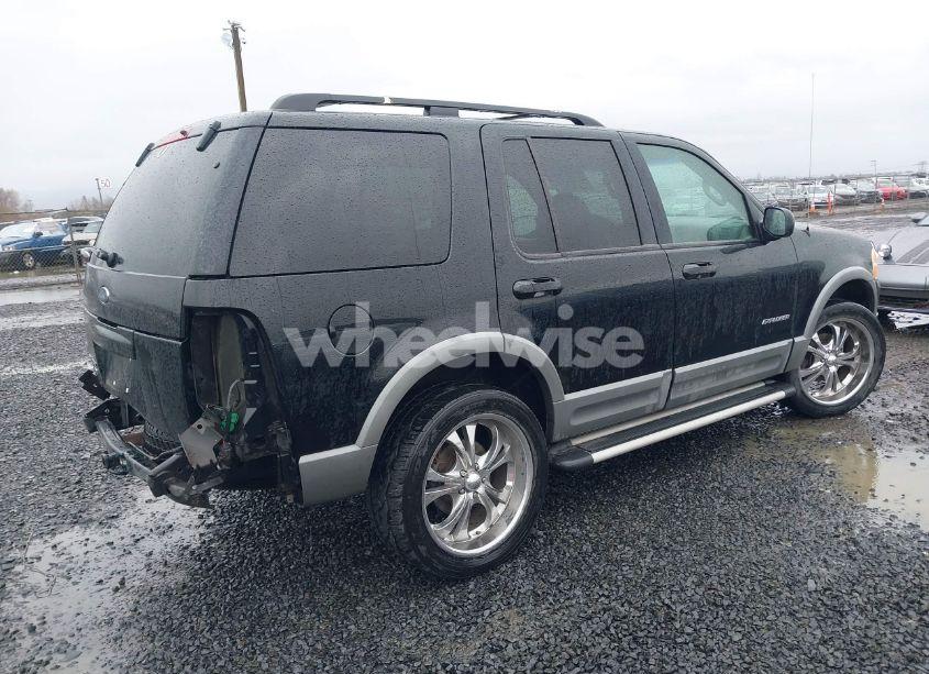 Photo 4 of 2002 Ford Explorer XLT (VIN 1FMZU73E82ZA59304)