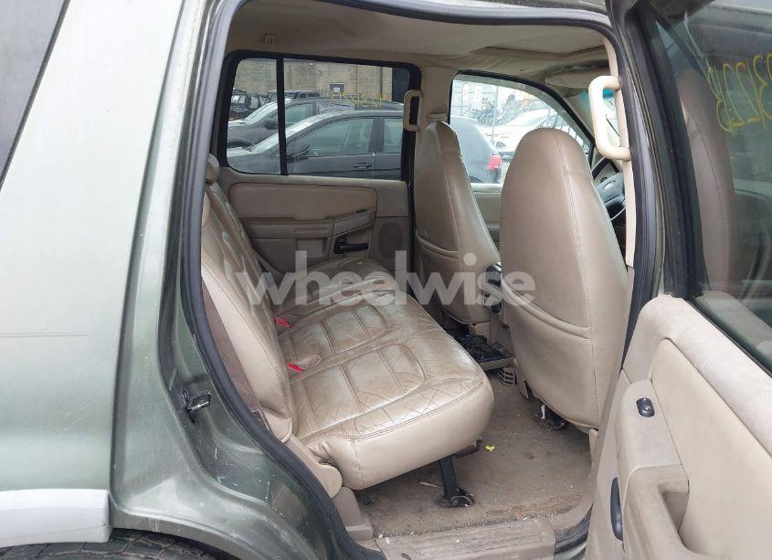 Photo 8 of 2002 Ford Explorer XLT (VIN 1FMZU73E92ZA86236)