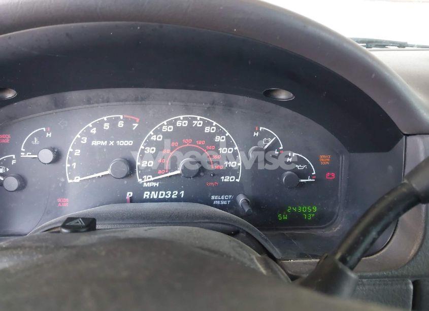 Photo 7 of 2002 Ford Explorer XLT (VIN 1FMZU73E92ZC17715)