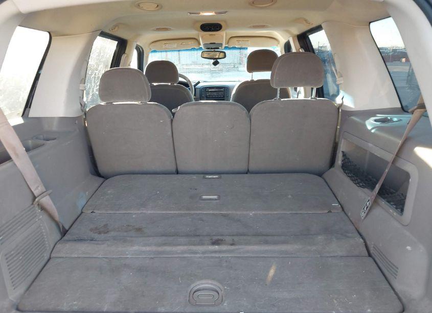 Photo 17 of 2002 Ford Explorer XLT (VIN 1FMZU73E92ZC51928)