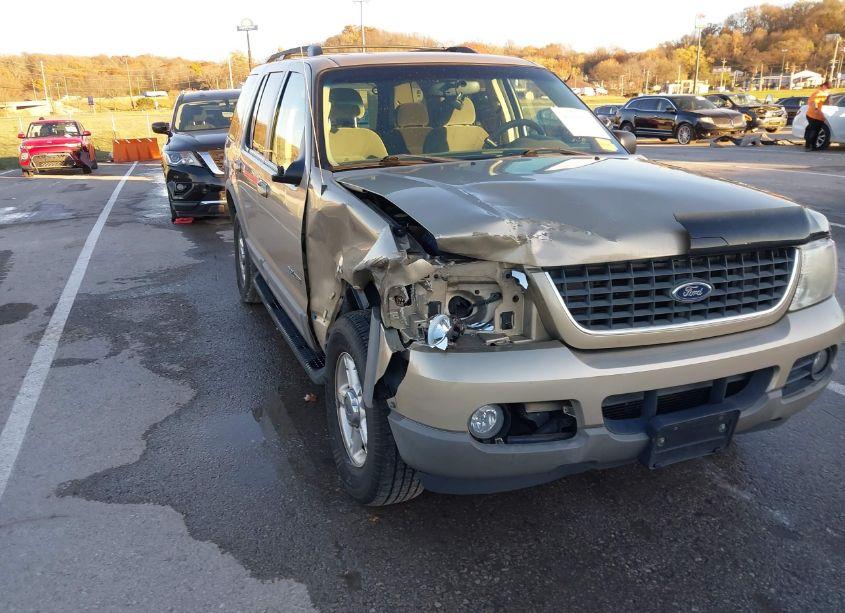 Photo 6 of 2002 Ford Explorer XLT (VIN 1FMZU73E92ZC51928)