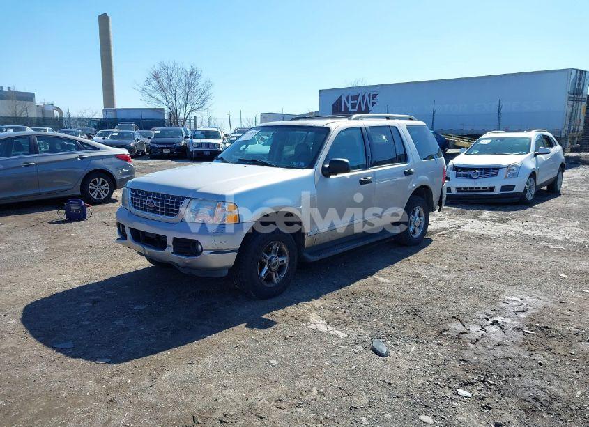 Photo 2 of 2004 Ford Explorer NBX/XLT (VIN 1FMZU73E94UB41087)