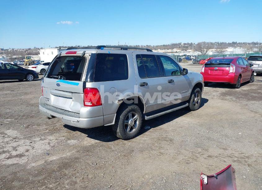 Photo 4 of 2004 Ford Explorer NBX/XLT (VIN 1FMZU73E94UB41087)