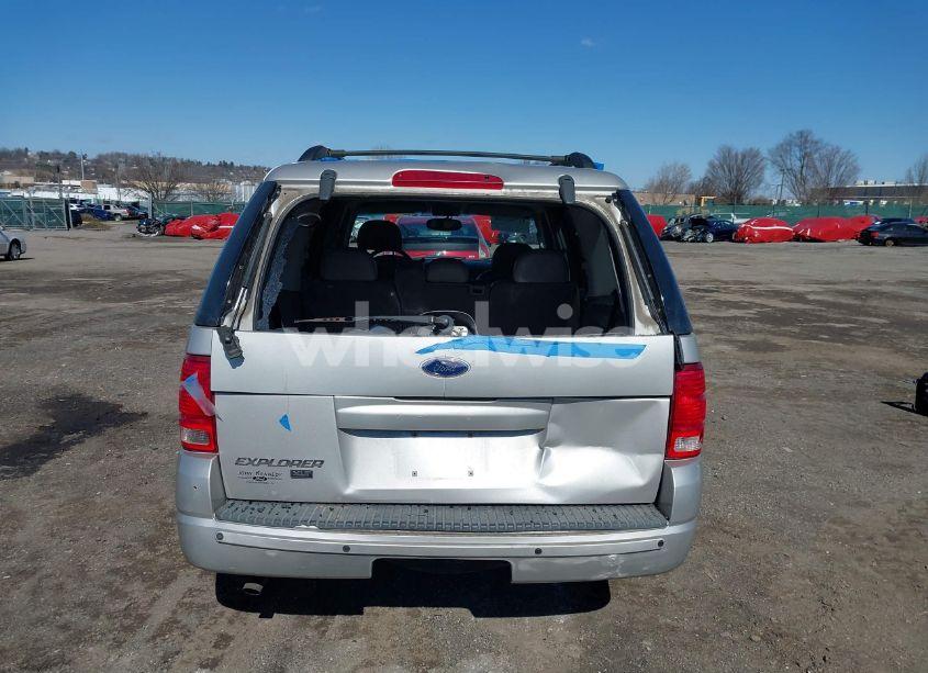Photo 6 of 2004 Ford Explorer NBX/XLT (VIN 1FMZU73E94UB41087)