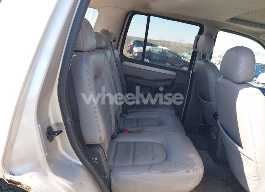 Photo 8 of 2004 Ford Explorer NBX/XLT (VIN 1FMZU73E94UB41087)
