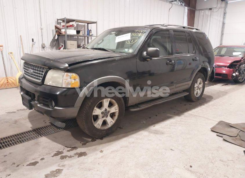 Photo 2 of 2004 Ford Explorer NBX/XLT (VIN 1FMZU73E94ZA98549)