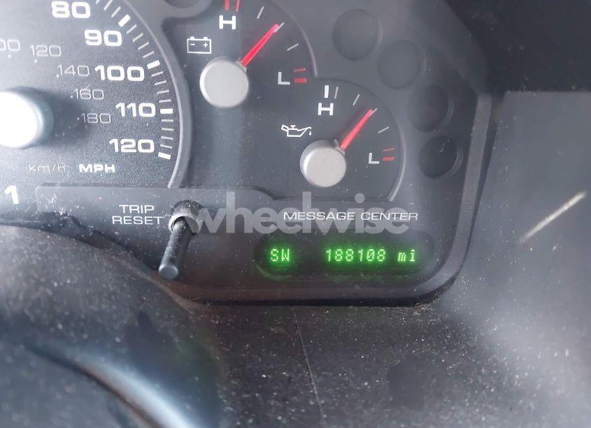 Photo 12 of 2005 Ford Explorer XLT/XLT SPORT (VIN 1FMZU73E95UB86676)