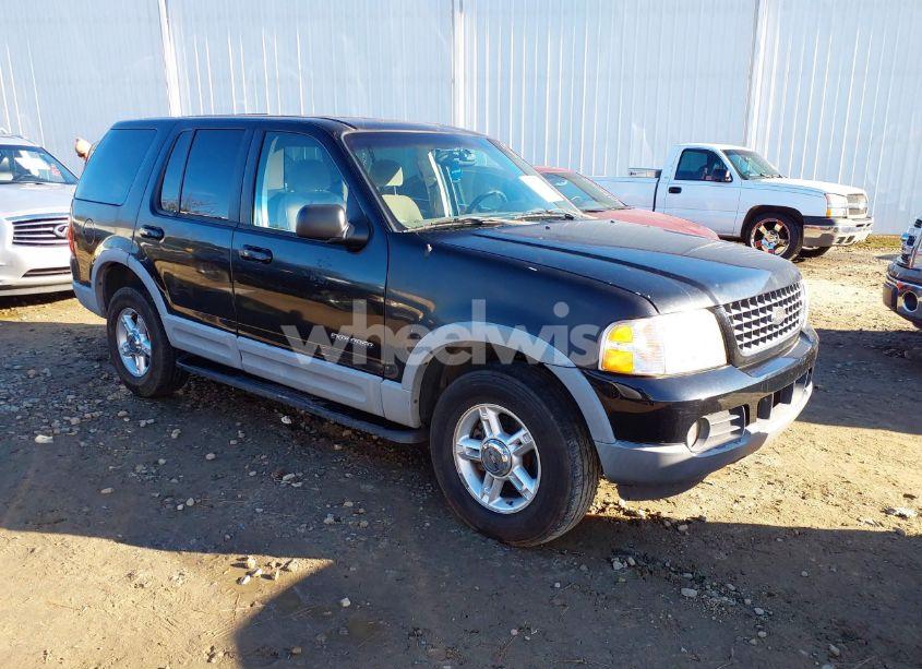 2002 Ford Explorer XLT (VIN 1FMZU73EX2UC41471) main photo