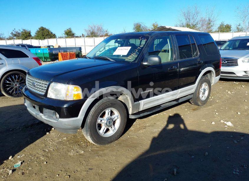 Photo 2 of 2002 Ford Explorer XLT (VIN 1FMZU73EX2UC41471)