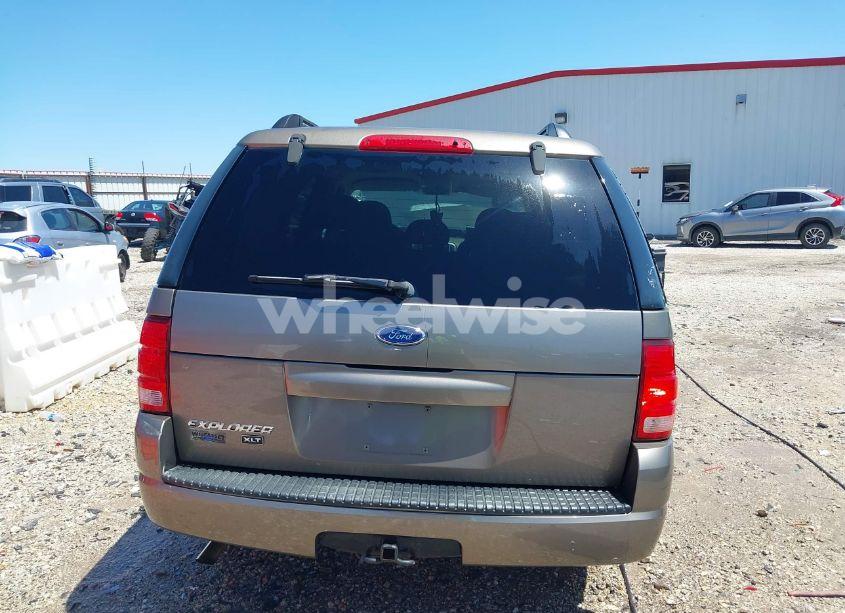 Photo 15 of 2004 Ford Explorer NBX/XLT (VIN 1FMZU73EX4UC06304)