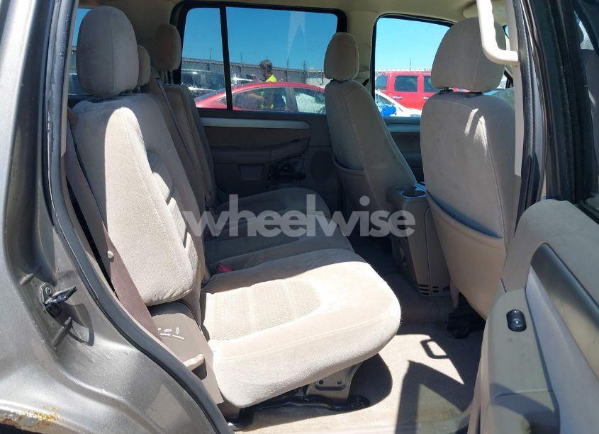 Photo 8 of 2004 Ford Explorer NBX/XLT (VIN 1FMZU73EX4UC06304)