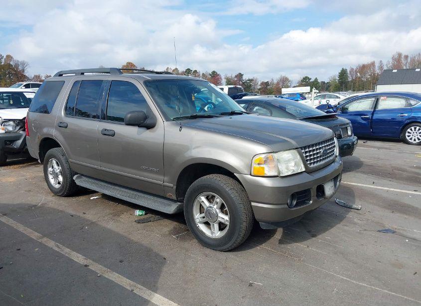 2005 Ford Explorer XLT/XLT SPORT (VIN 1FMZU73EX5UA03852) main photo