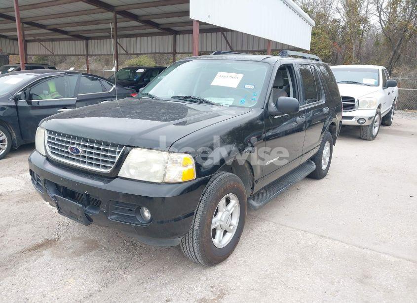 Photo 2 of 2005 Ford Explorer XLT/XLT SPORT (VIN 1FMZU73EX5UB58658)