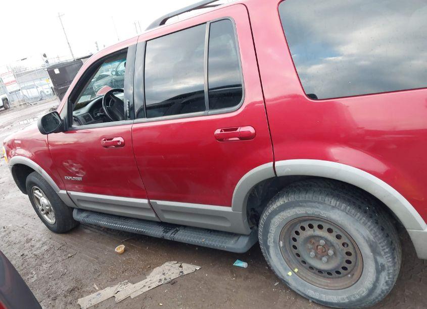 Photo 14 of 2002 Ford Explorer XLT (VIN 1FMZU73K02UD22484)