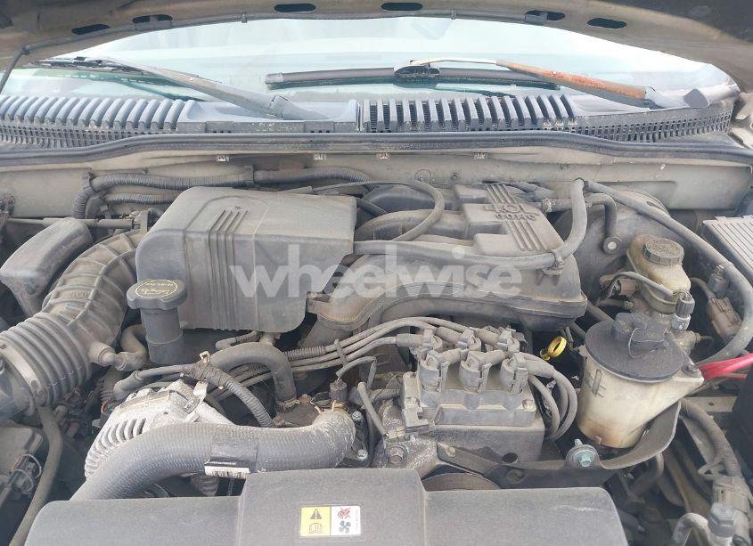 Photo 10 of 2003 Ford Explorer NBX/XLT (VIN 1FMZU73K13UA24866)