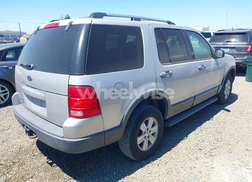 Photo 4 of 2003 Ford Explorer NBX/XLT (VIN 1FMZU73K13ZA43498)