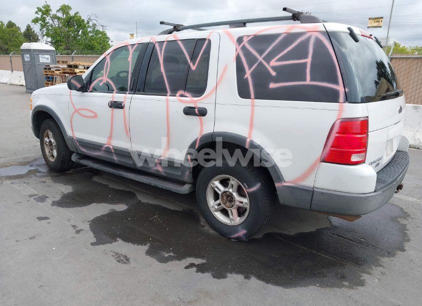 Photo 3 of 2003 Ford Explorer (VIN 1FMZU73K13ZA96475)