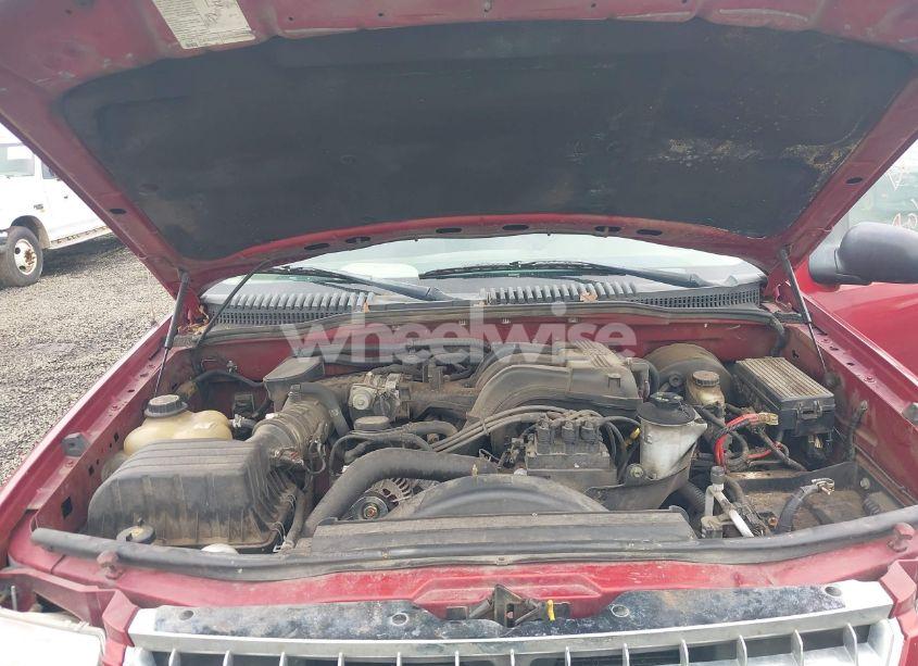 Photo 10 of 2004 Ford Explorer NBX/XLT (VIN 1FMZU73K14ZA51912)