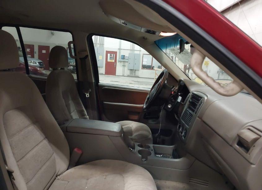 Photo 5 of 2005 Ford Explorer XLT/XLT SPORT/NBX (VIN 1FMZU73K15UA81264)