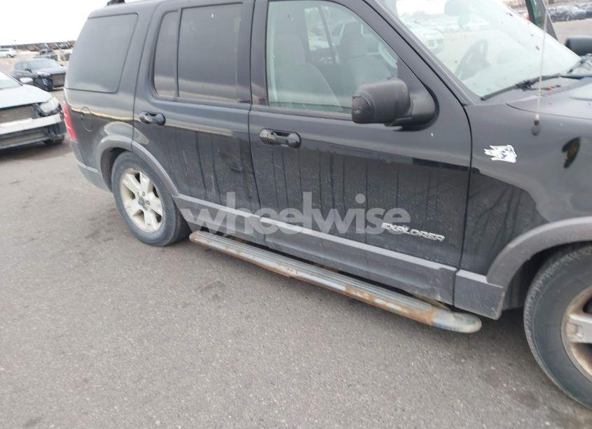 Photo 6 of 2005 Ford Explorer XLT/XLT SPORT (VIN 1FMZU73K15UB36750)