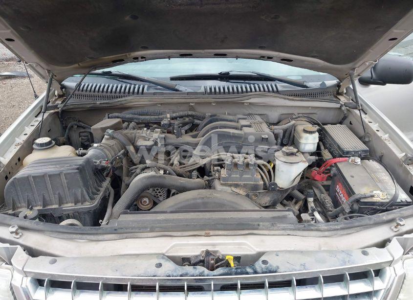 Photo 10 of 2005 Ford Explorer XLT/XLT SPORT (VIN 1FMZU73K15ZA57078)