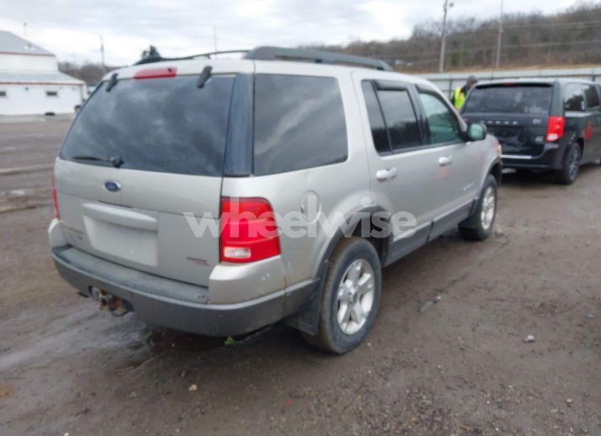 Photo 4 of 2005 Ford Explorer XLT/XLT SPORT (VIN 1FMZU73K15ZA57078)
