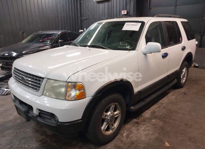 Photo 2 of 2003 Ford Explorer NBX/XLT (VIN 1FMZU73K23UA01564)