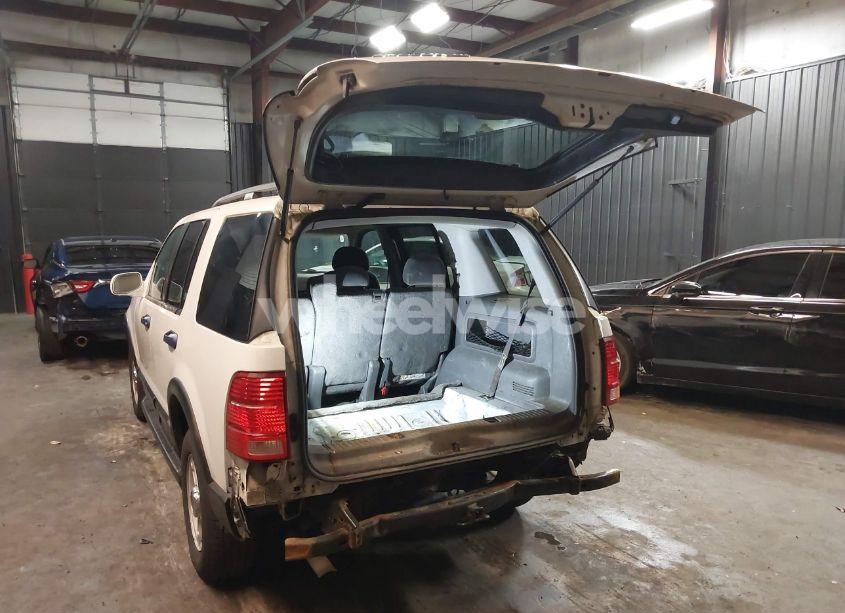 Photo 3 of 2003 Ford Explorer NBX/XLT (VIN 1FMZU73K23UA01564)