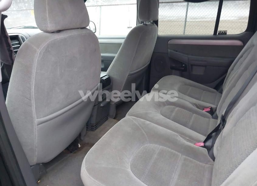 Photo 8 of 2004 Ford Explorer NBX/XLT (VIN 1FMZU73K24UA34341)