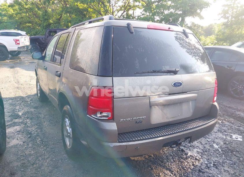 Photo 3 of 2004 Ford Explorer NBX/XLT (VIN 1FMZU73K24UC11292)