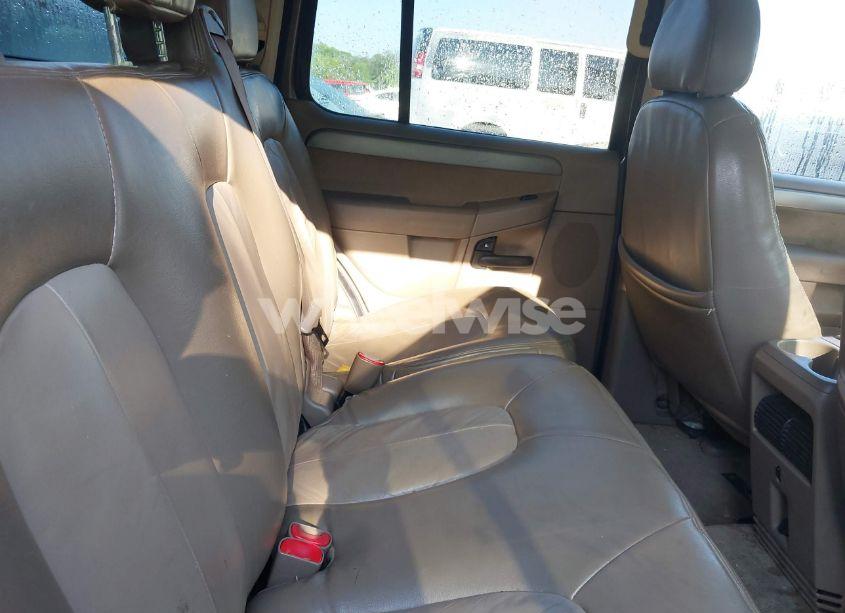 Photo 8 of 2004 Ford Explorer NBX/XLT (VIN 1FMZU73K24UC11292)