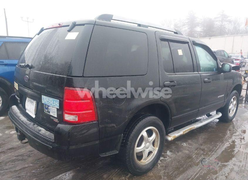 Photo 4 of 2005 Ford Explorer XLT/XLT SPORT (VIN 1FMZU73K25UA74615)