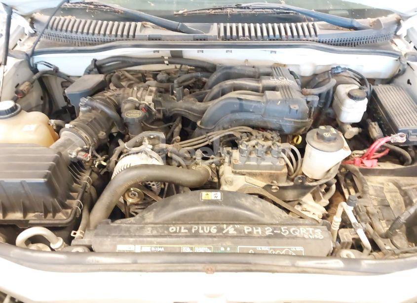 Photo 10 of 2005 Ford Explorer XLT/XLT SPORT (VIN 1FMZU73K25UB25644)