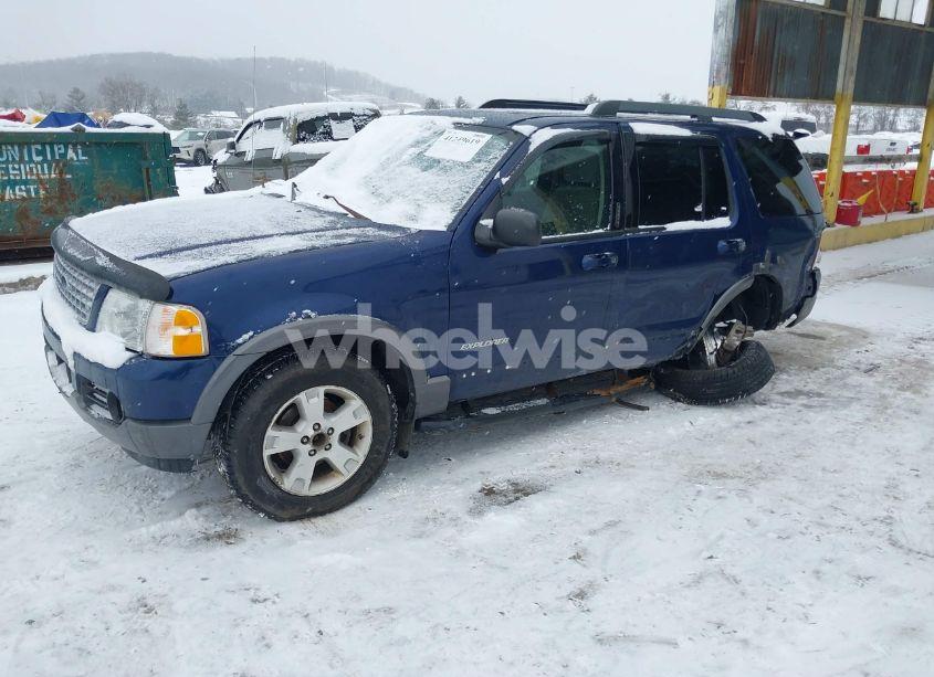 Photo 2 of 2005 Ford Explorer XLT/XLT SPORT (VIN 1FMZU73K25UB71913)