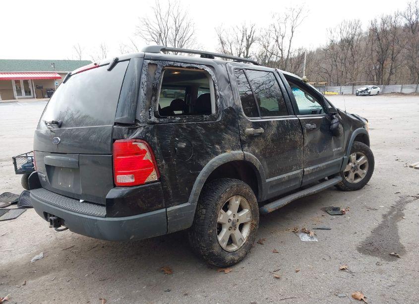 Photo 4 of 2004 Ford Explorer NBX/XLT (VIN 1FMZU73K34ZA83096)