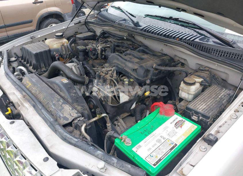 Photo 10 of 2005 Ford Explorer XLT/XLT SPORT (VIN 1FMZU73K35UB11333)