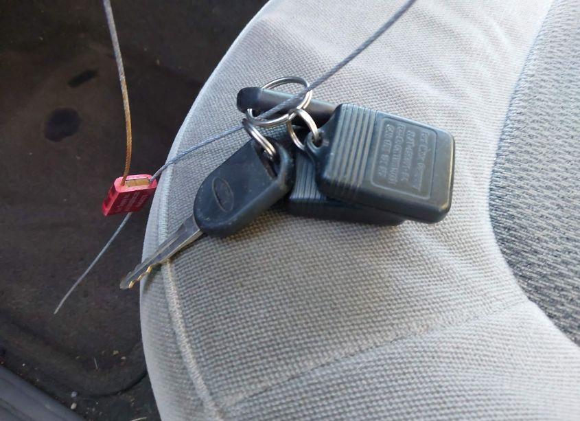 Photo 11 of 2005 Ford Explorer XLT/XLT SPORT (VIN 1FMZU73K35ZA55431)