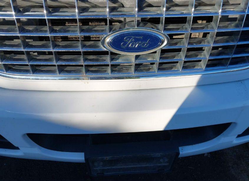 Photo 6 of 2005 Ford Explorer XLT/XLT SPORT (VIN 1FMZU73K35ZA55431)