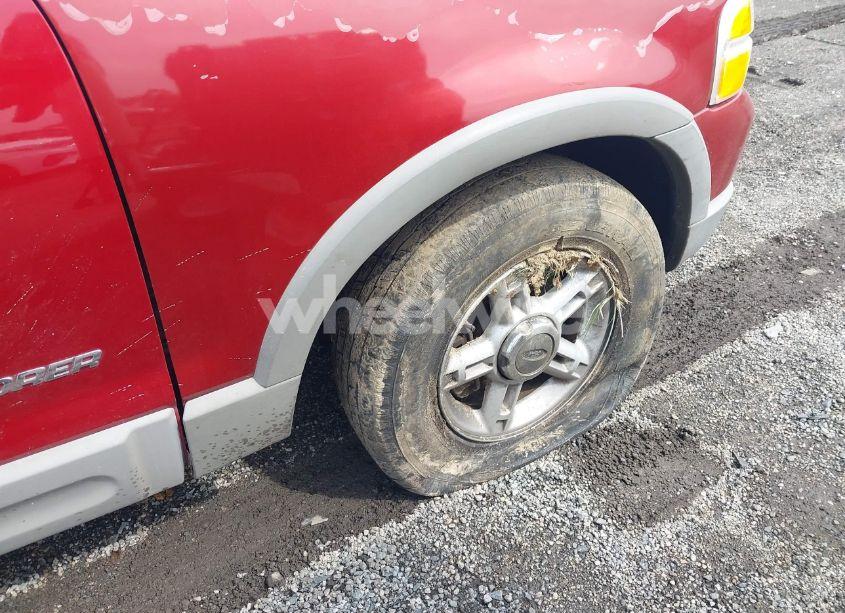 Photo 6 of 2002 Ford Explorer XLT (VIN 1FMZU73K42ZC91288)