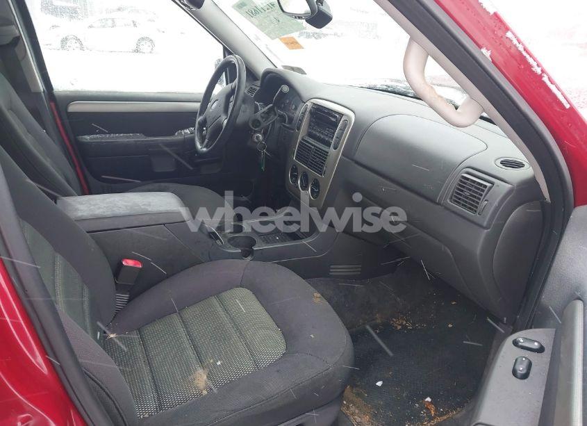 Photo 5 of 2003 Ford Explorer NBX/XLT (VIN 1FMZU73K43ZA24010)