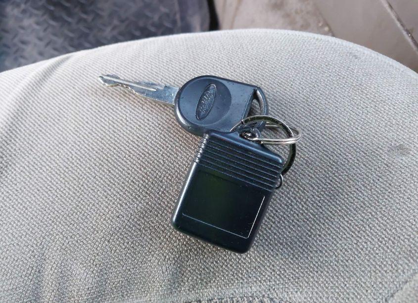 Photo 11 of 2004 Ford Explorer NBX/XLT (VIN 1FMZU73K54UB25796)