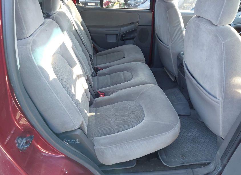 Photo 8 of 2005 Ford Explorer XLT/XLT SPORT (VIN 1FMZU73K55UB16209)