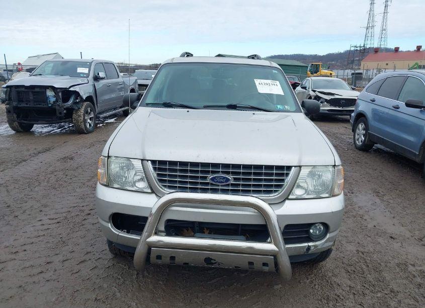Photo 13 of 2004 Ford Explorer (VIN 1FMZU73K64UA02623)