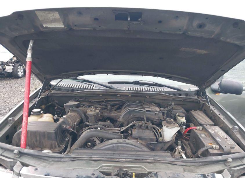 Photo 10 of 2004 Ford Explorer NBX/XLT (VIN 1FMZU73K64ZA43854)