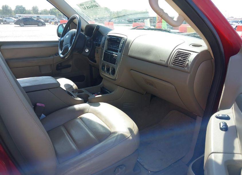 Photo 5 of 2004 Ford Explorer NBX/XLT (VIN 1FMZU73K64ZA57270)