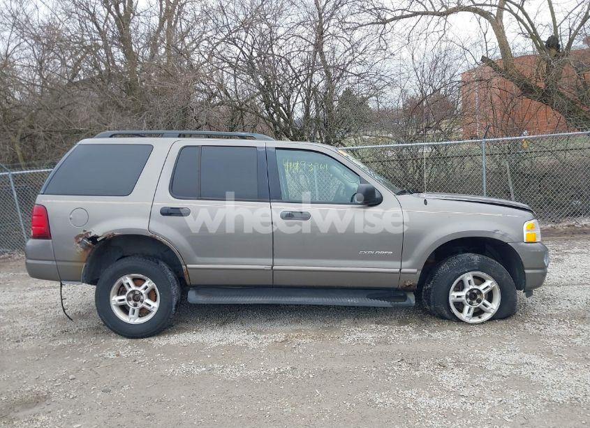 Photo 14 of 2004 Ford Explorer NBX/XLT (VIN 1FMZU73K64ZA59634)