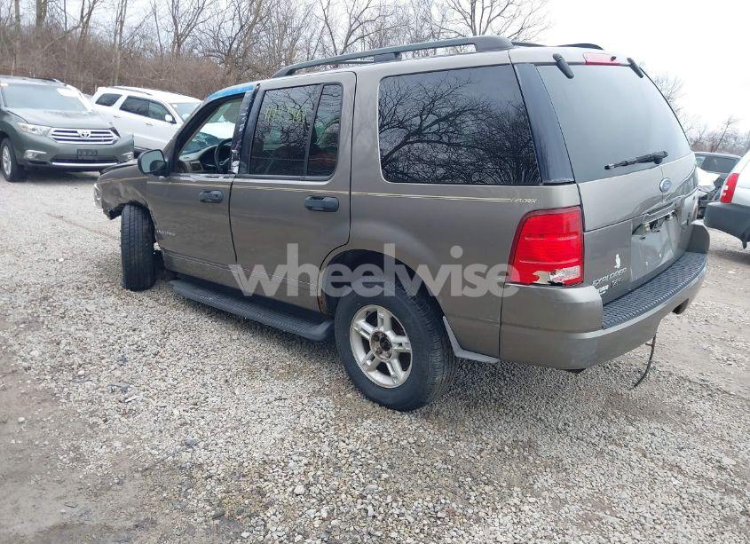 Photo 3 of 2004 Ford Explorer NBX/XLT (VIN 1FMZU73K64ZA59634)